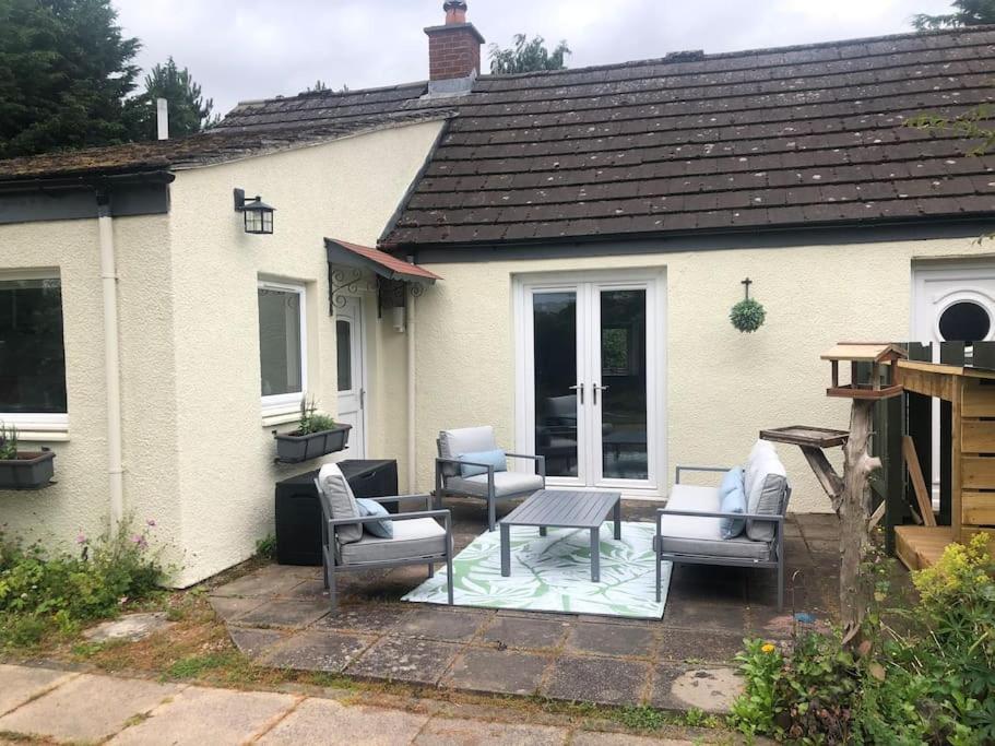 Cottage In Heart Of Perthshire New Scone Exterior photo