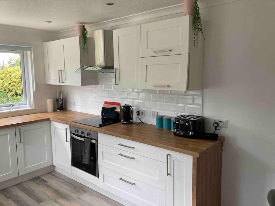 Cottage In Heart Of Perthshire New Scone Exterior photo